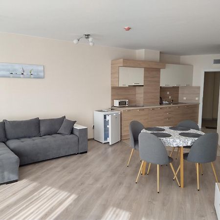 Apart Allure Dobi Aparthotel Primorsko Ngoại thất bức ảnh