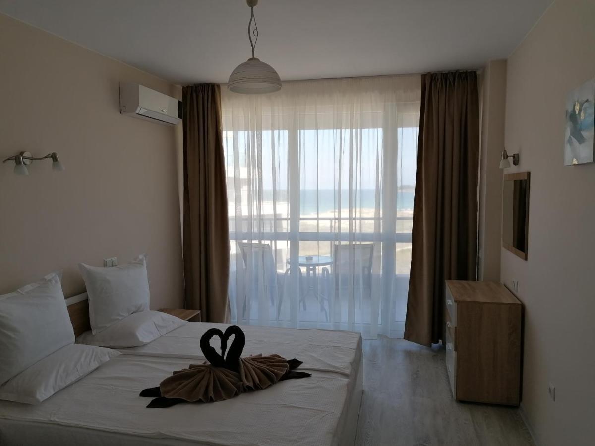 Apart Allure Dobi Aparthotel Primorsko Ngoại thất bức ảnh