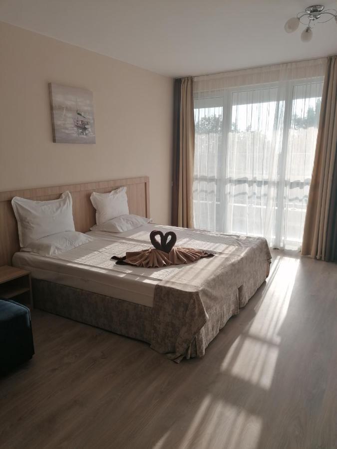Apart Allure Dobi Aparthotel Primorsko Ngoại thất bức ảnh