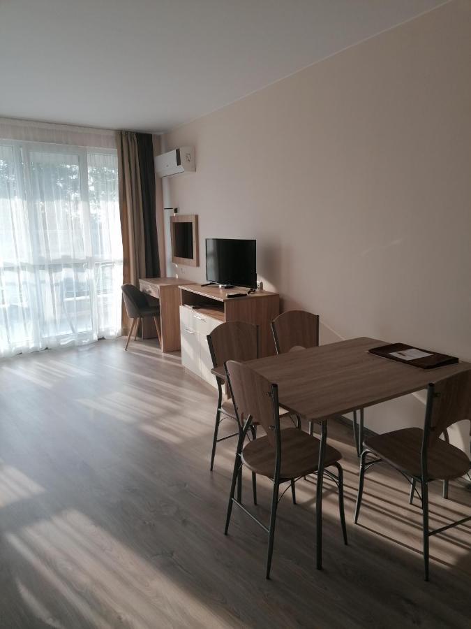 Apart Allure Dobi Aparthotel Primorsko Ngoại thất bức ảnh